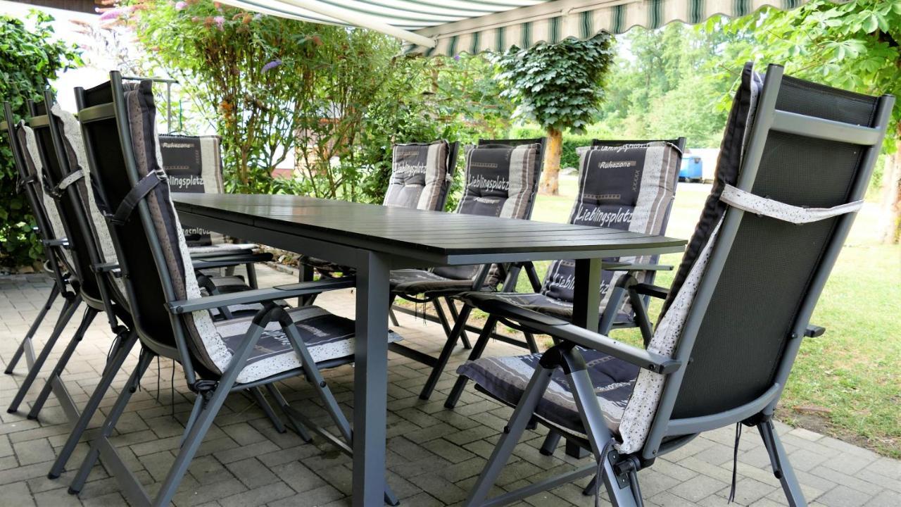 Helles Ferienhaus Im Landhausstil Fuer Bis Zu 10 Personen Frielendorf Exterior foto